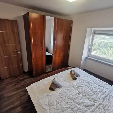 Apartma Miele 아파트 코페르