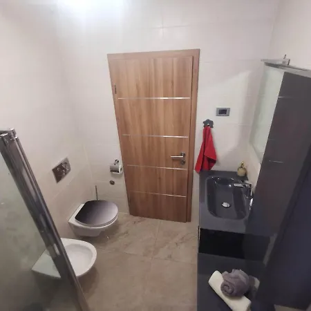 아파트 Apartma Miele 코페르